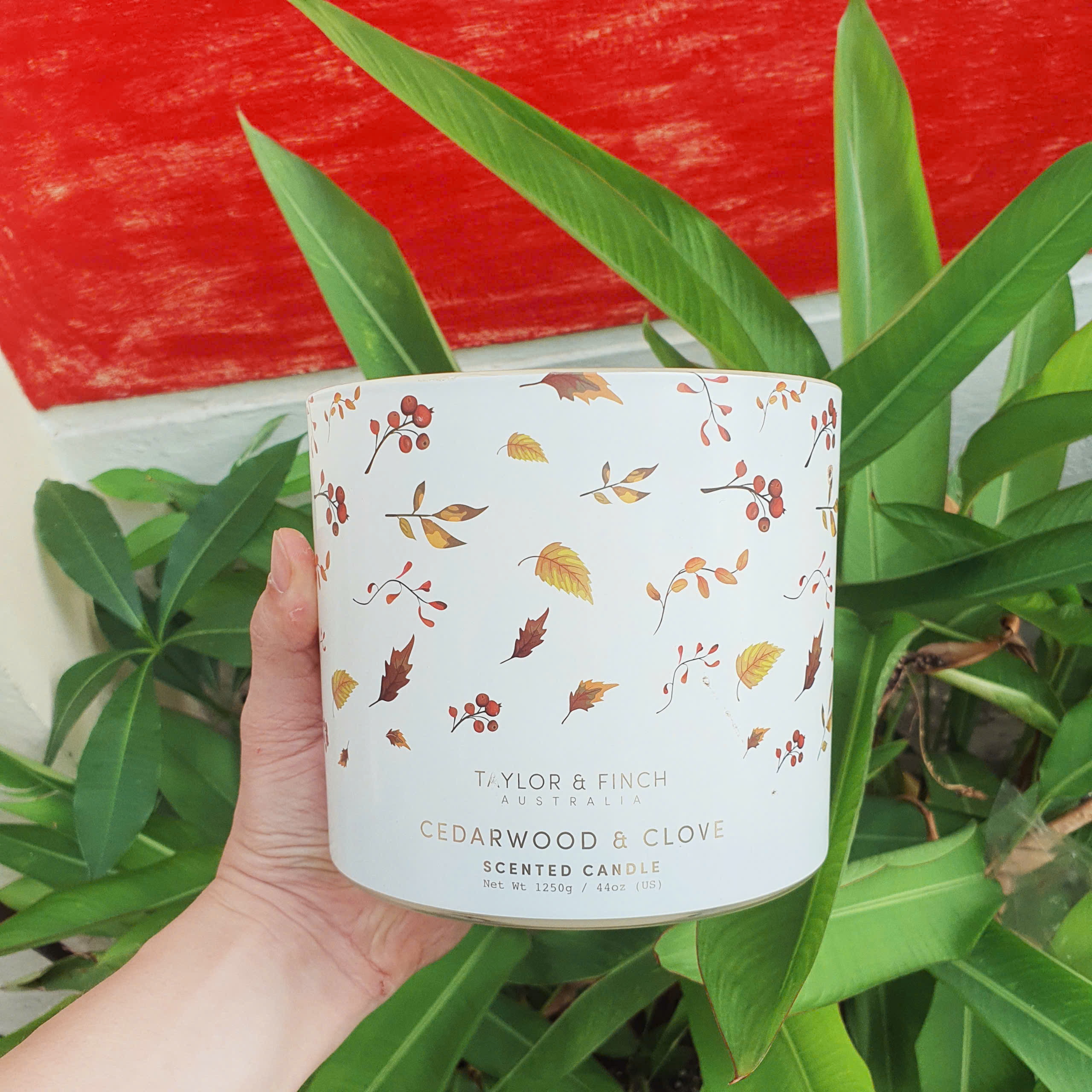 Nến Thơm Floris Autumn Romance 4 Bấc - 1250g (44oz)